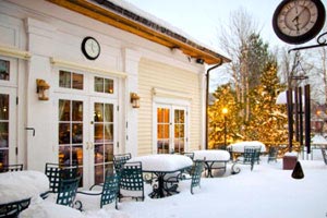 湖人内讧升级，詹姆斯和戴维斯关系紧张